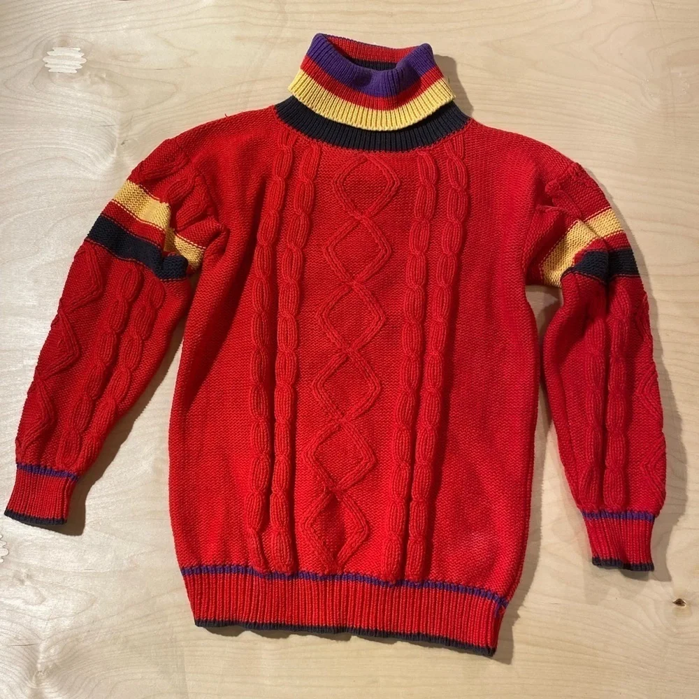 Tyler House Sweater size Small (BT)
